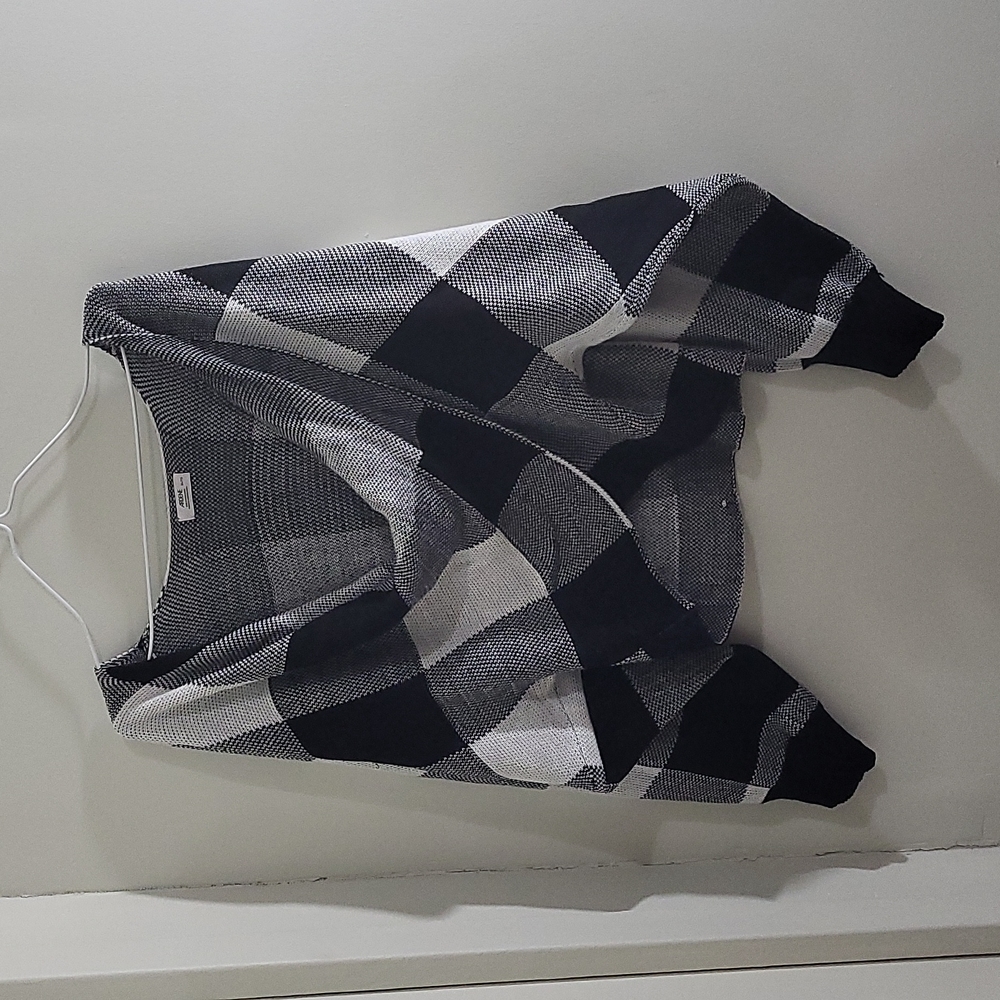 Cropped sweaters